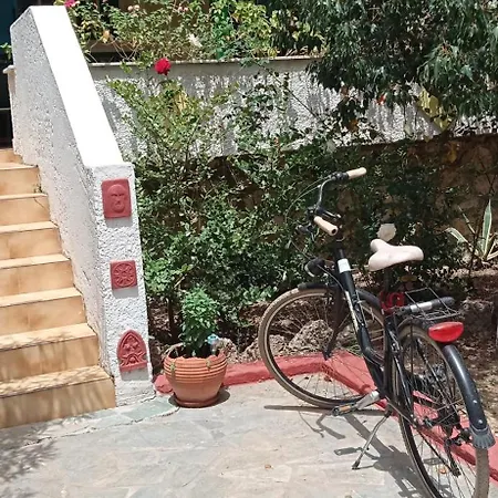 Lemon Garden Vasilikí